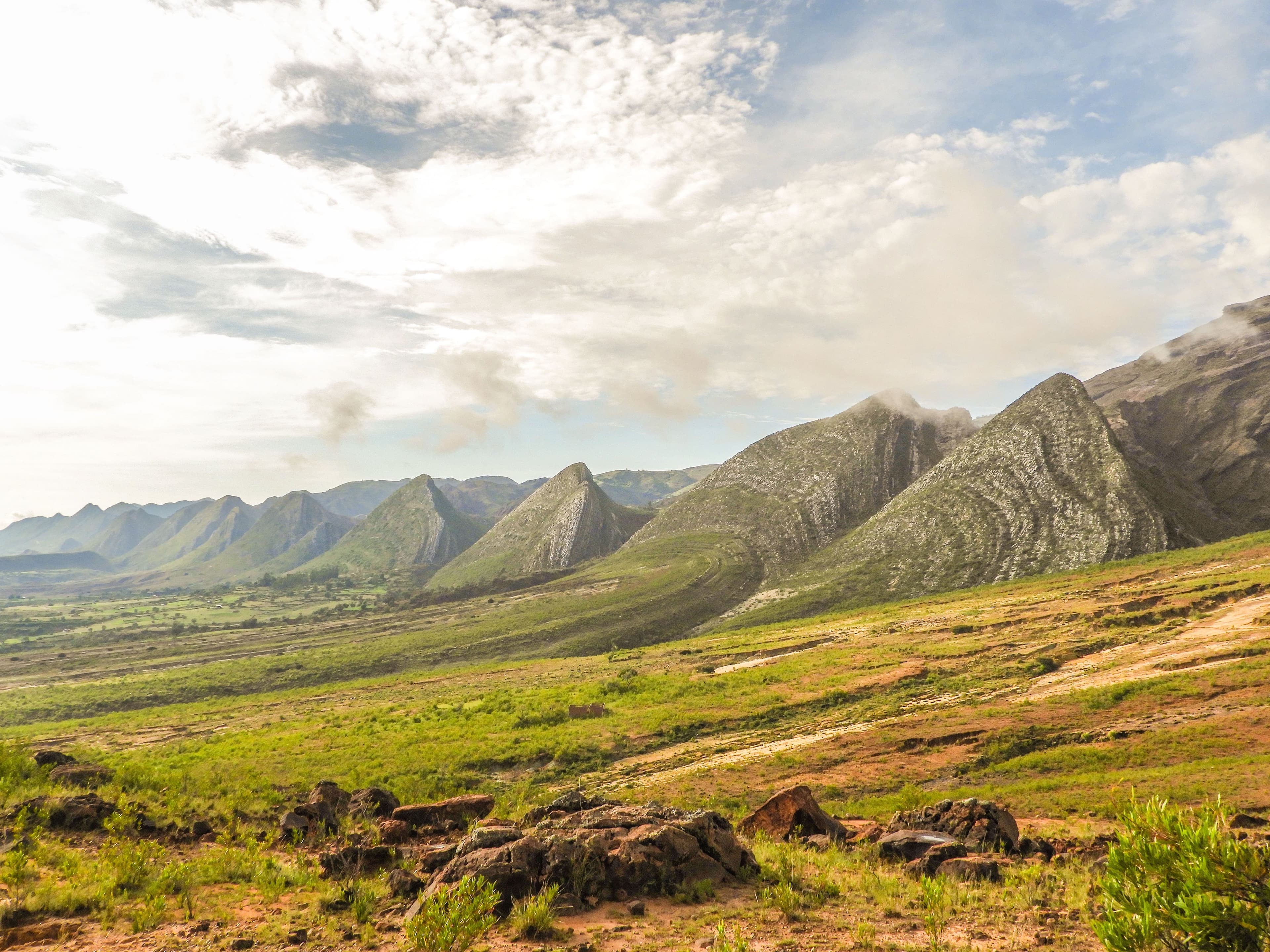 Adventure through a stunning landscape of canyons, caves, and prehistoric dinosaur footprints, where thrilling hikes reveal the wonders of Bolivia’s geological history.